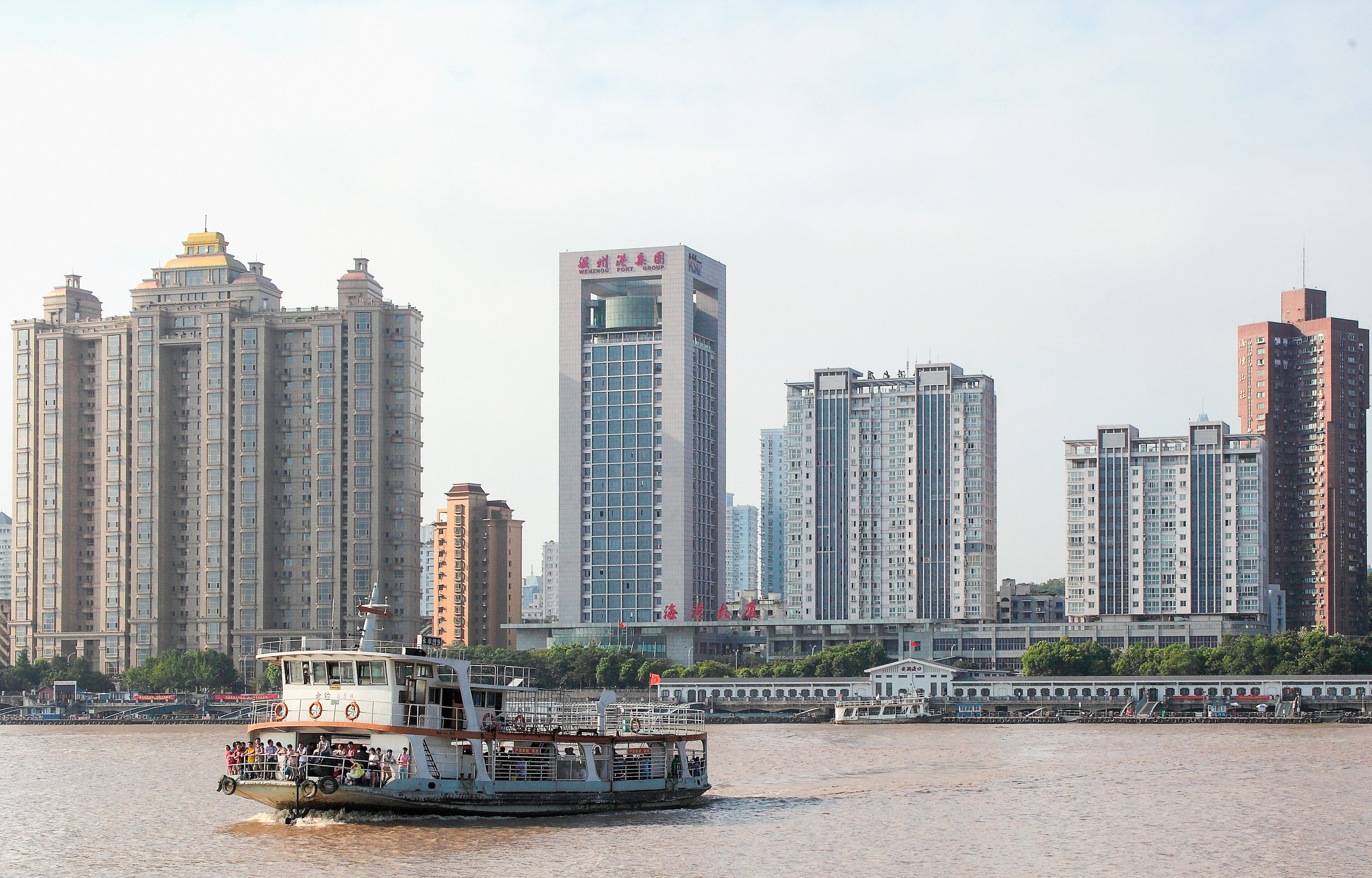 至尊国际物业治理服务分公司